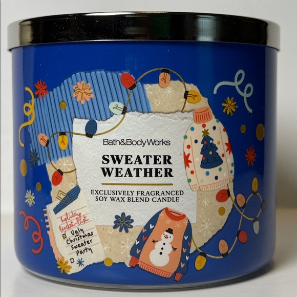 Bath & Body Works Sweater Weather 3 Wick Candle - Picture 2 of 11